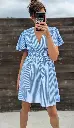 Robe courte rayée