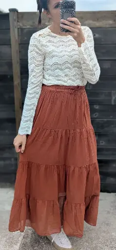 Haut dentelle crème
