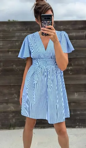 Robe courte rayée